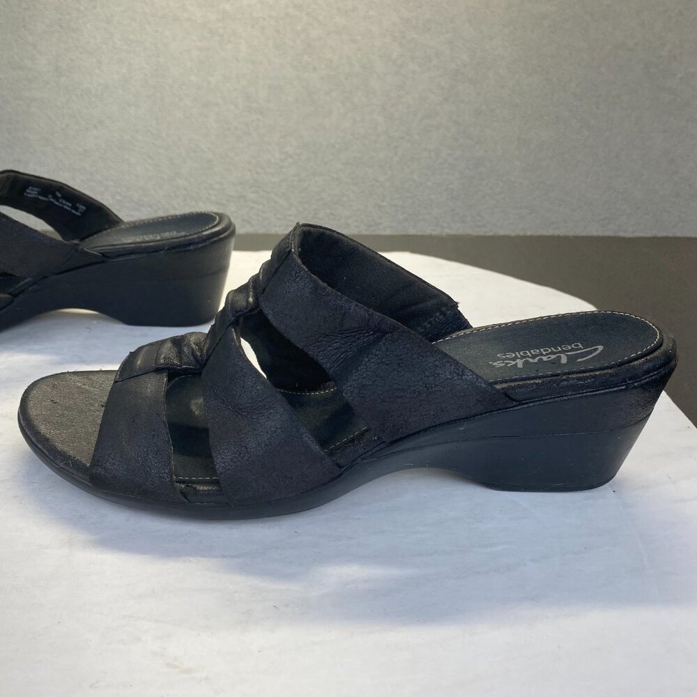Clarks Women's Black Leather Sandals Size 7M,Comfort,Casual - Picture 9 of 16